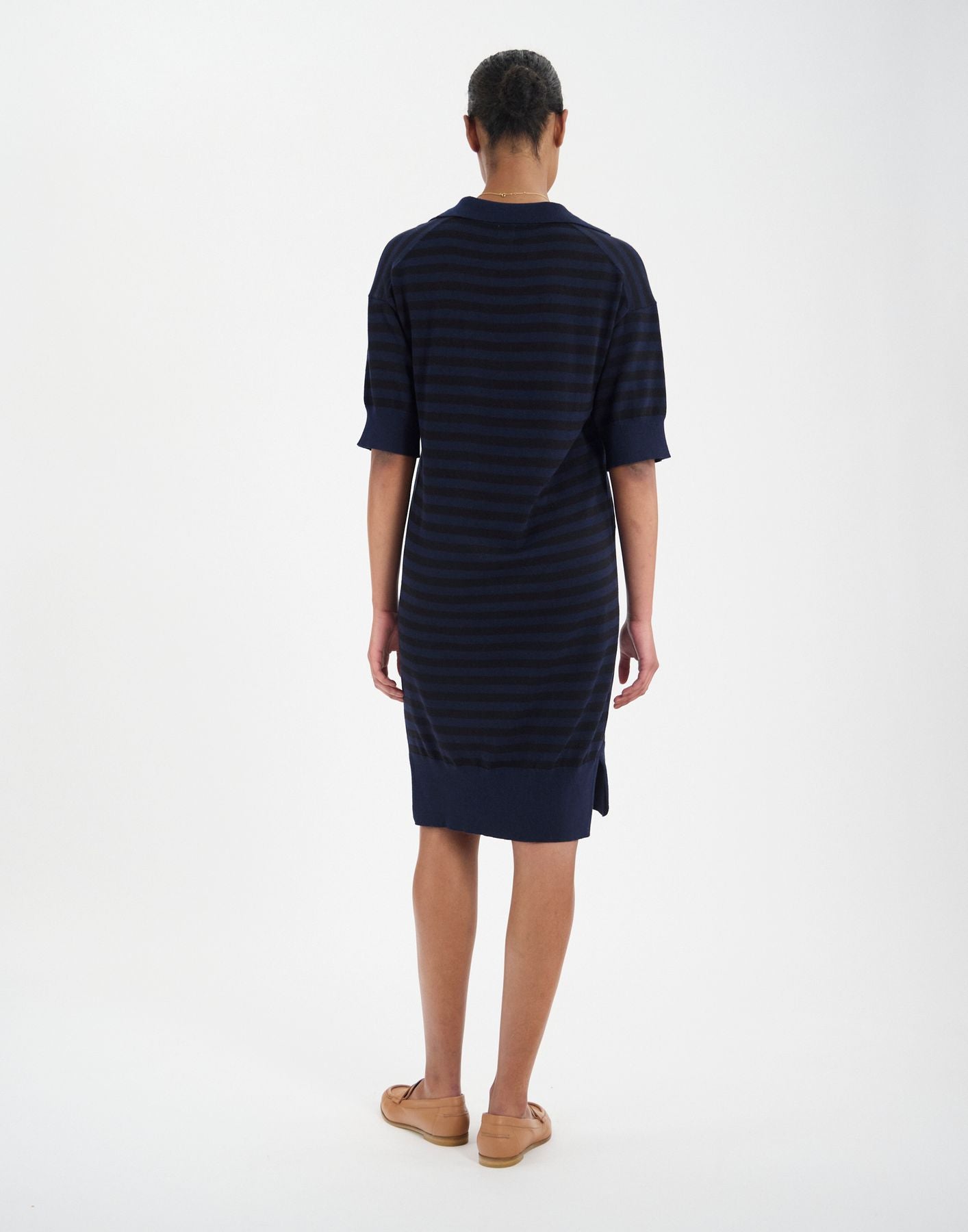 Kleid Océane aus marinefarbener Baumwolle mit Streifenmuster