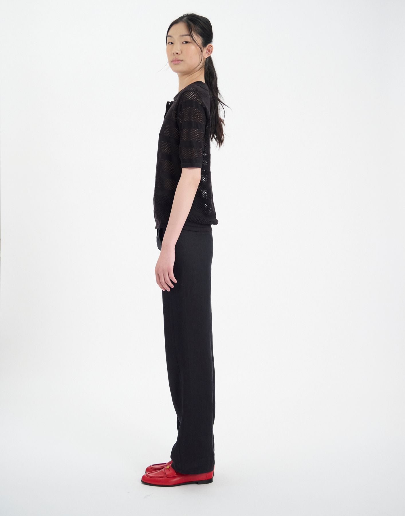 simon-top-in-black-linen