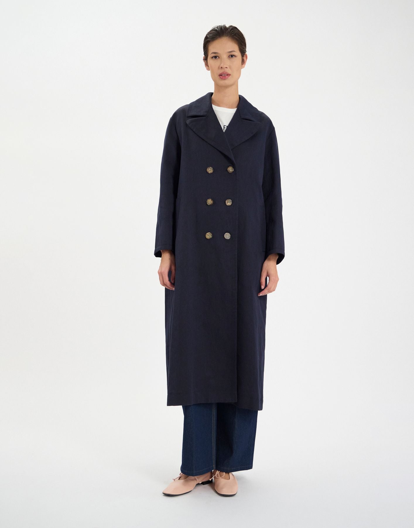 Denise coat in navy linen and cotton