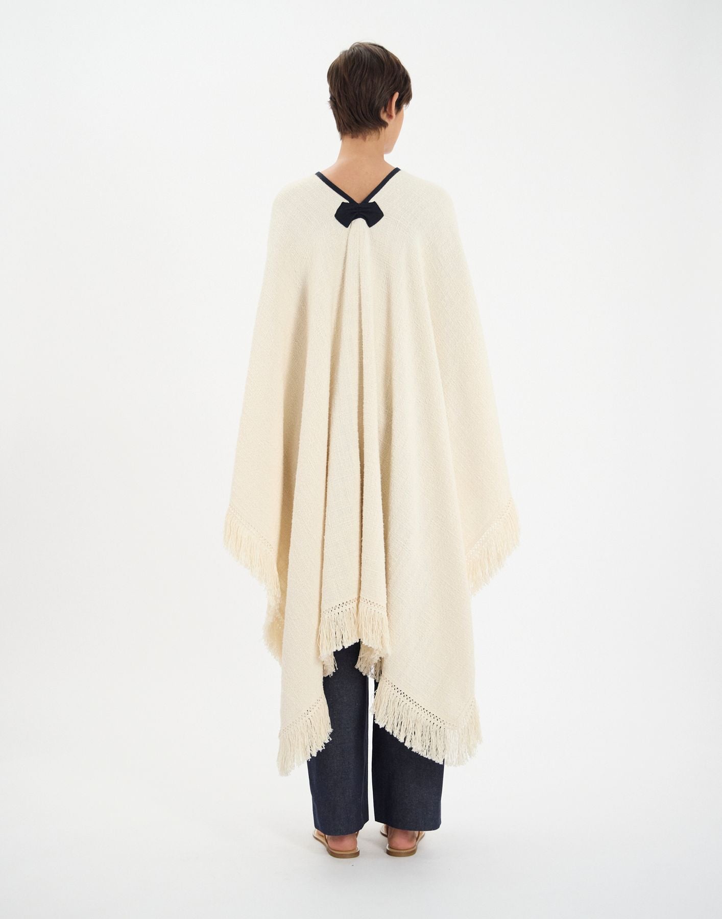 Poncho Gonzalo in cotone ecru