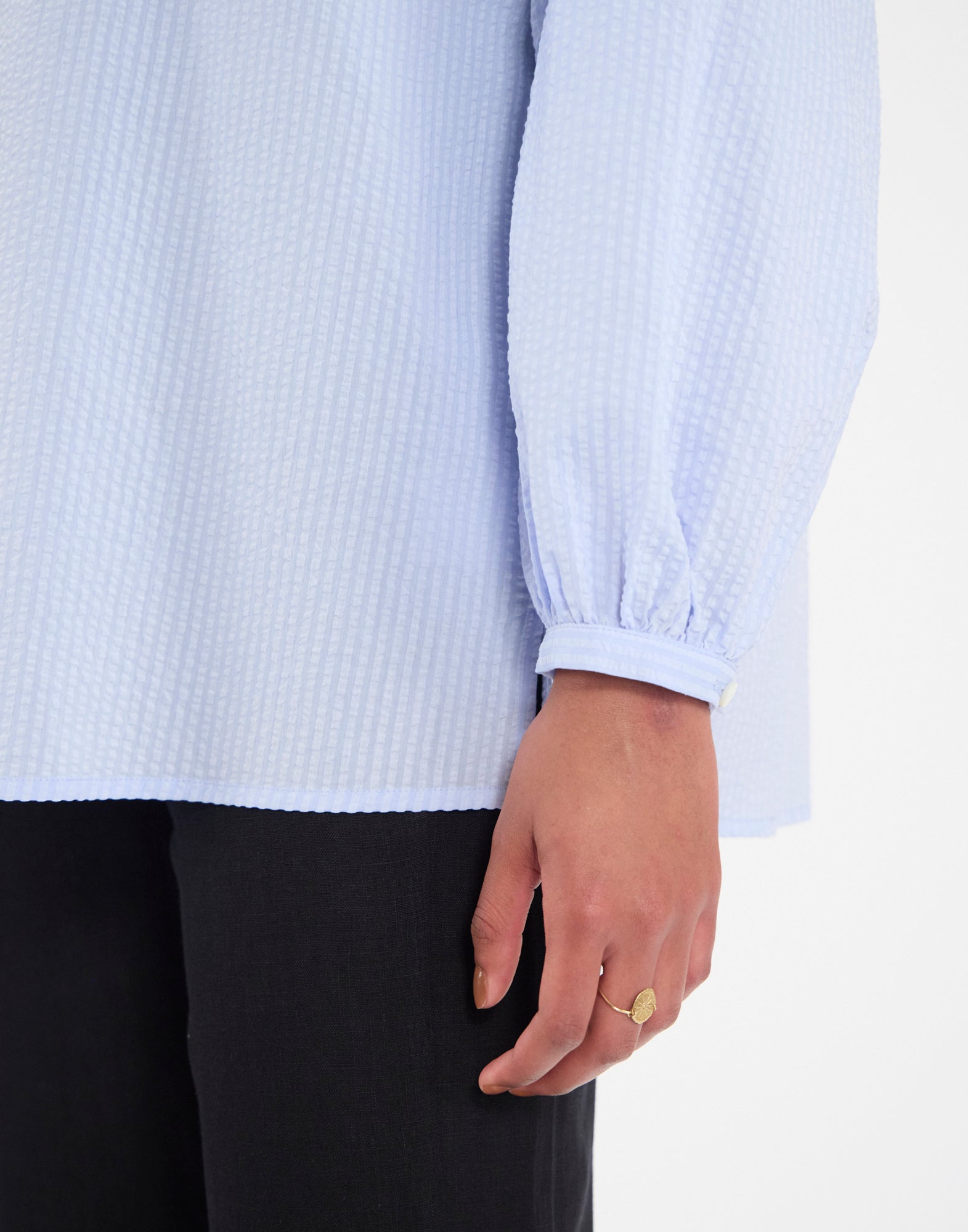 Ida top in light blue cotton