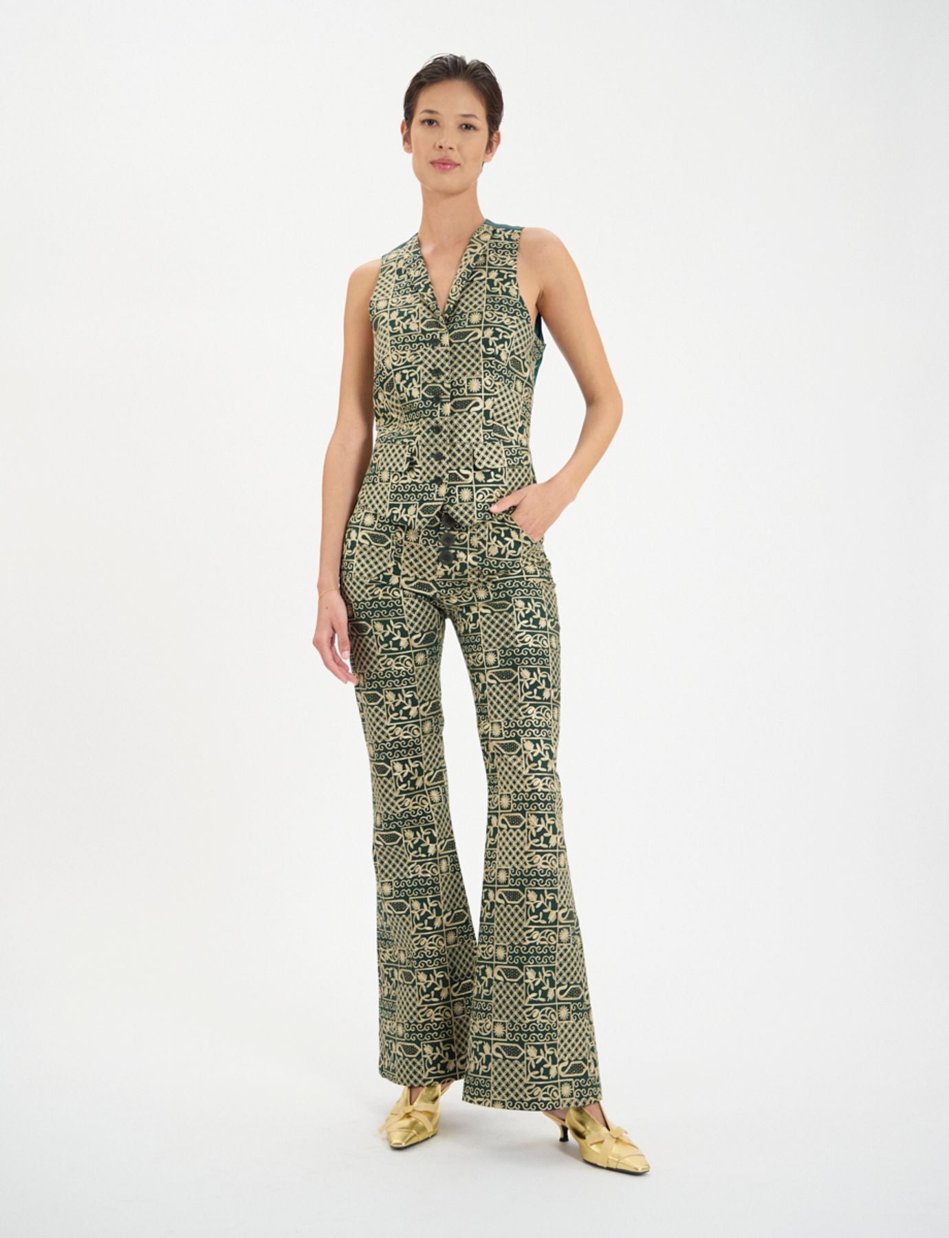 Gilet Robinson in cotone ricamato verde