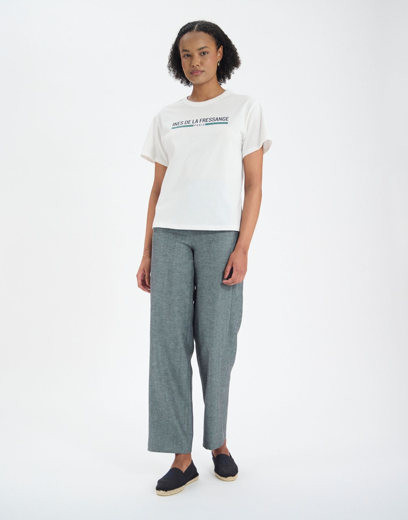 Maxence top blanco de algodón orgánico estampado rojo