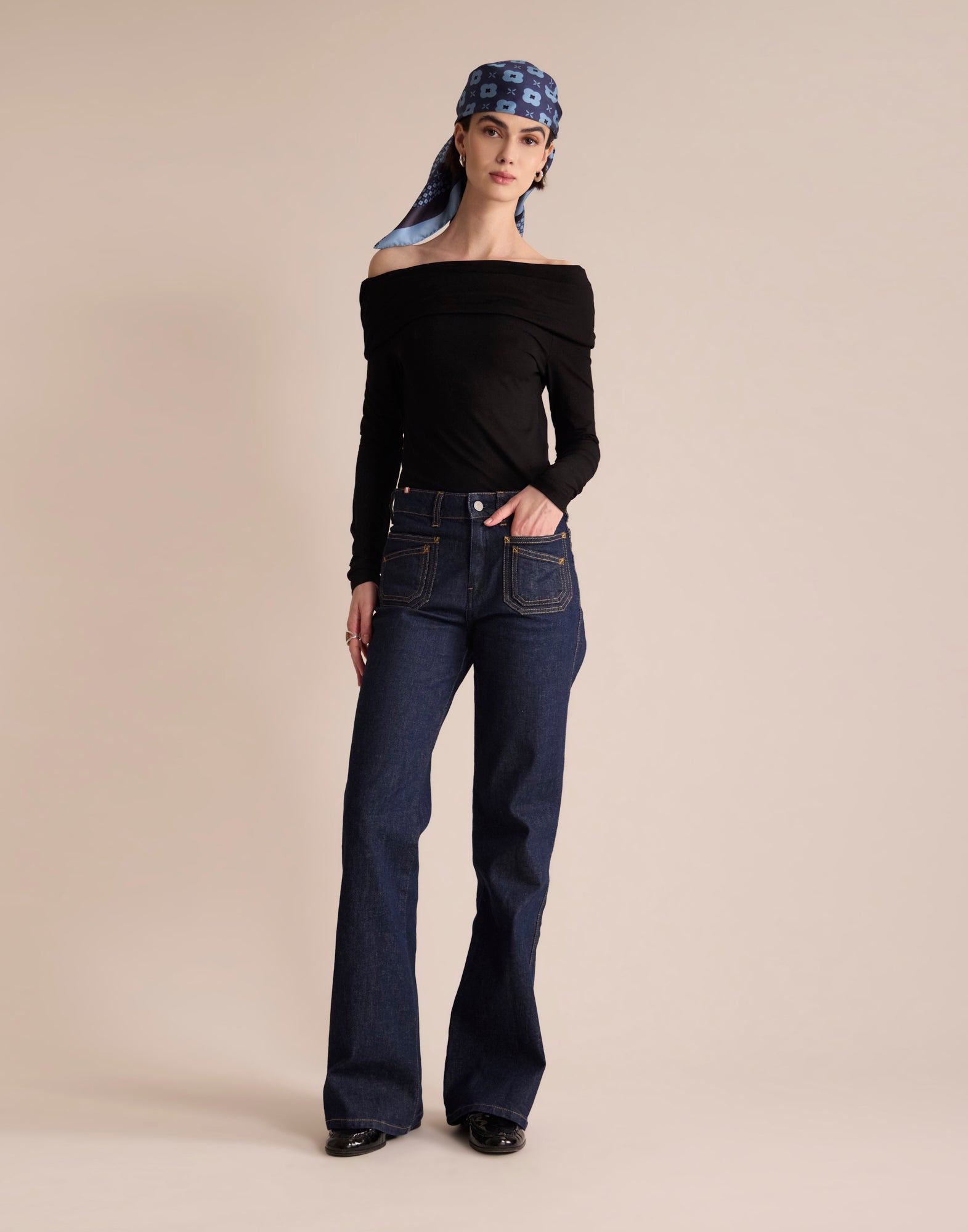 Lewis-Schal in Blau