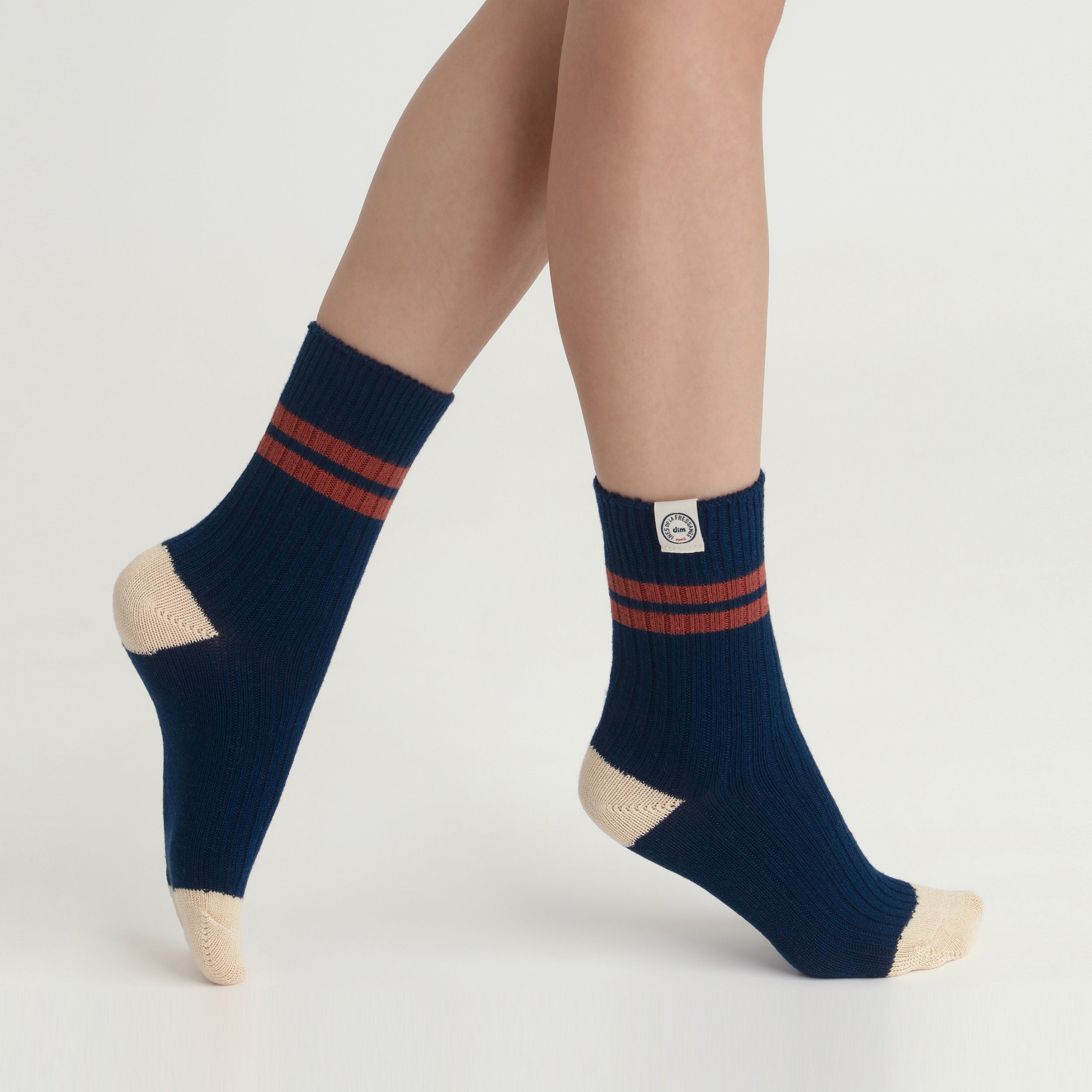 Chaussettes côtelées DIM x Ines de La Fressange