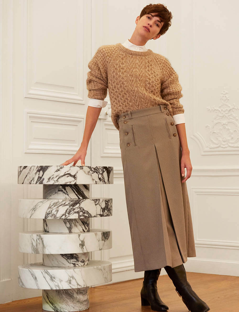 ines-de-la-fressange-paris-le-chic-parisien-selon-ines-de-la-fressange-decouvrez-l-39-univers-de-la-parisienne-son-style-son-art-de-vivre-retrouvez-les-collections-de-pret-a-porter-souliers-maroquinerie-bijoux-accessoires