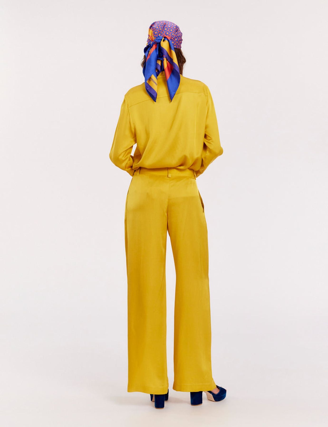 pantalone-luciano-giallo-fluido-e-ranuncolo