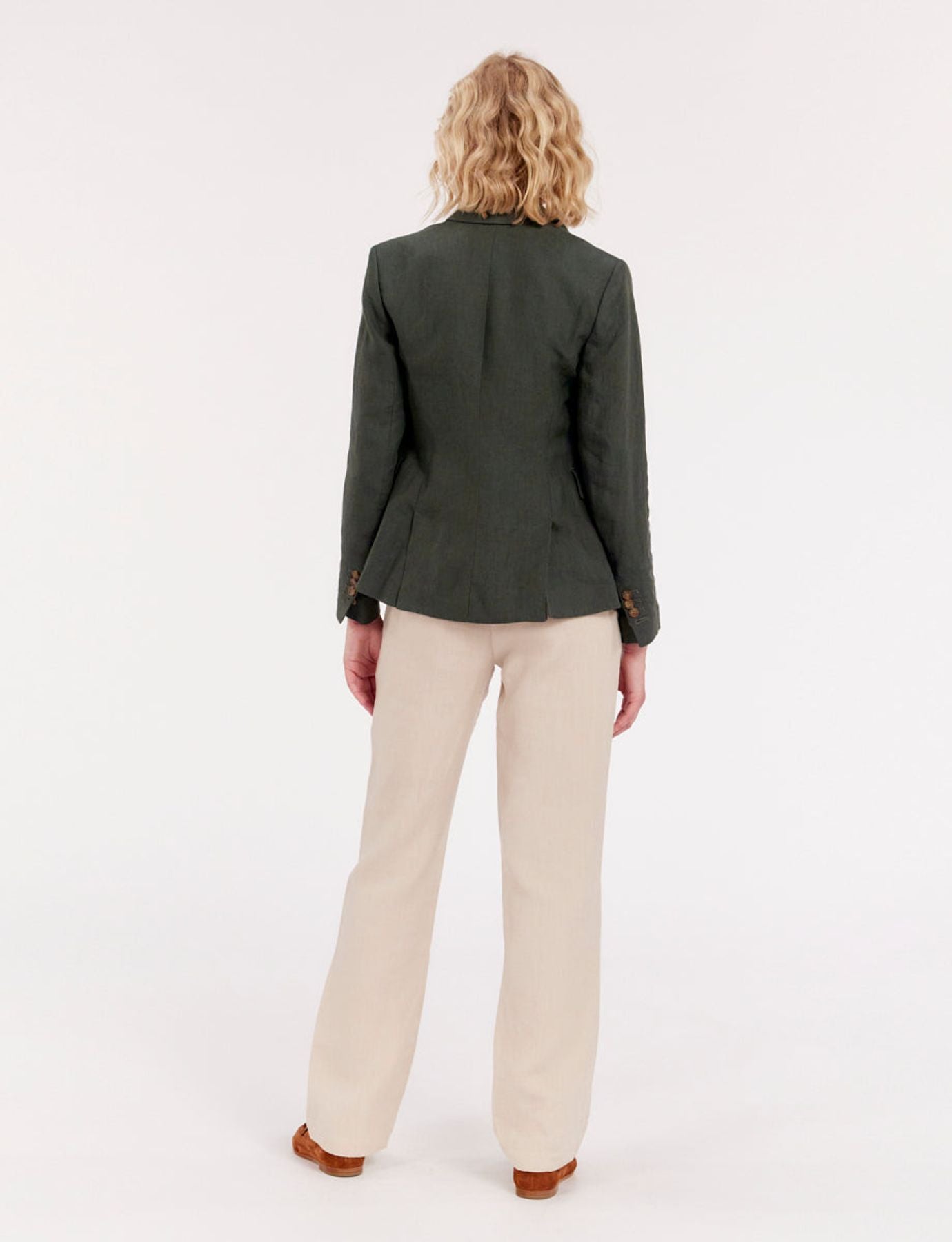 maurice-jacket-in-dark-green-linen