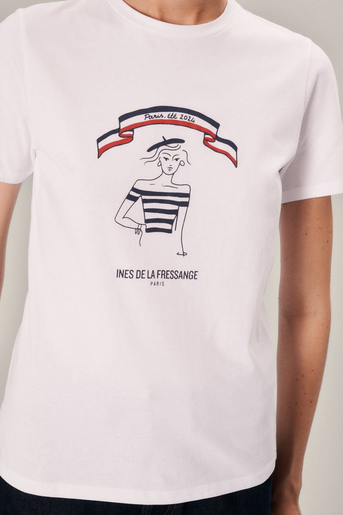 Camiseta edición limitada, verano 2024 en París, modelo "Parisienne