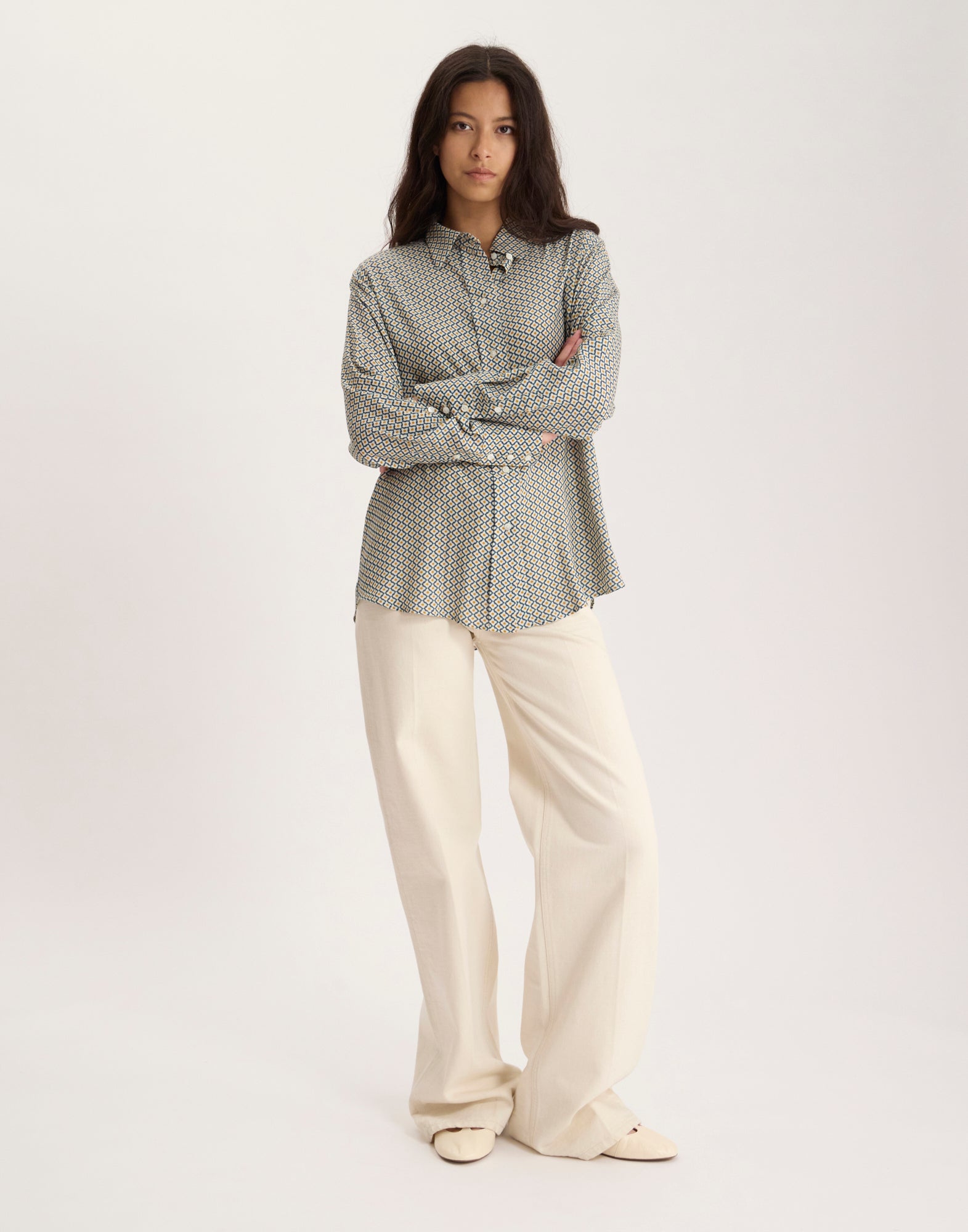 Maureena blue shirt