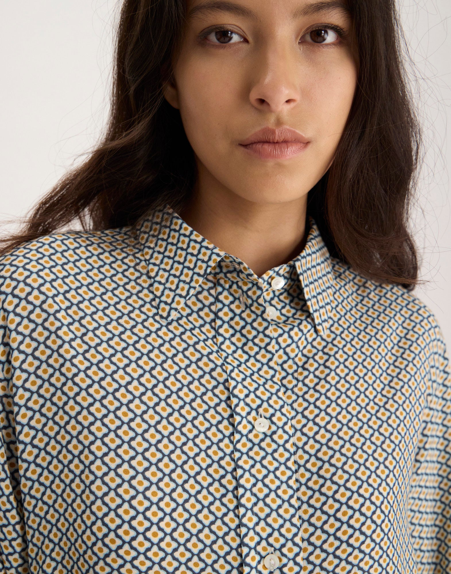 Maureena blue shirt