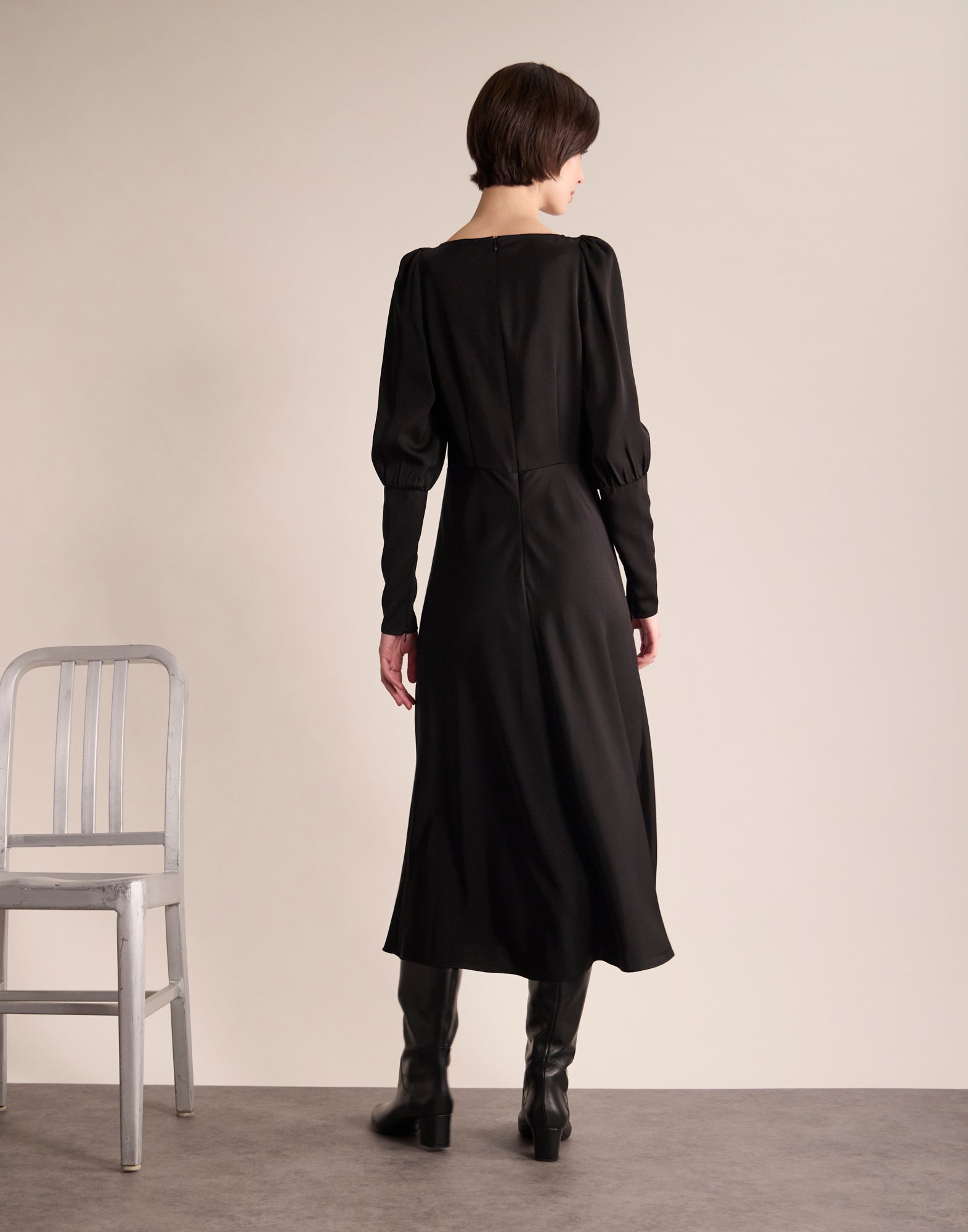 Black Alberta dress