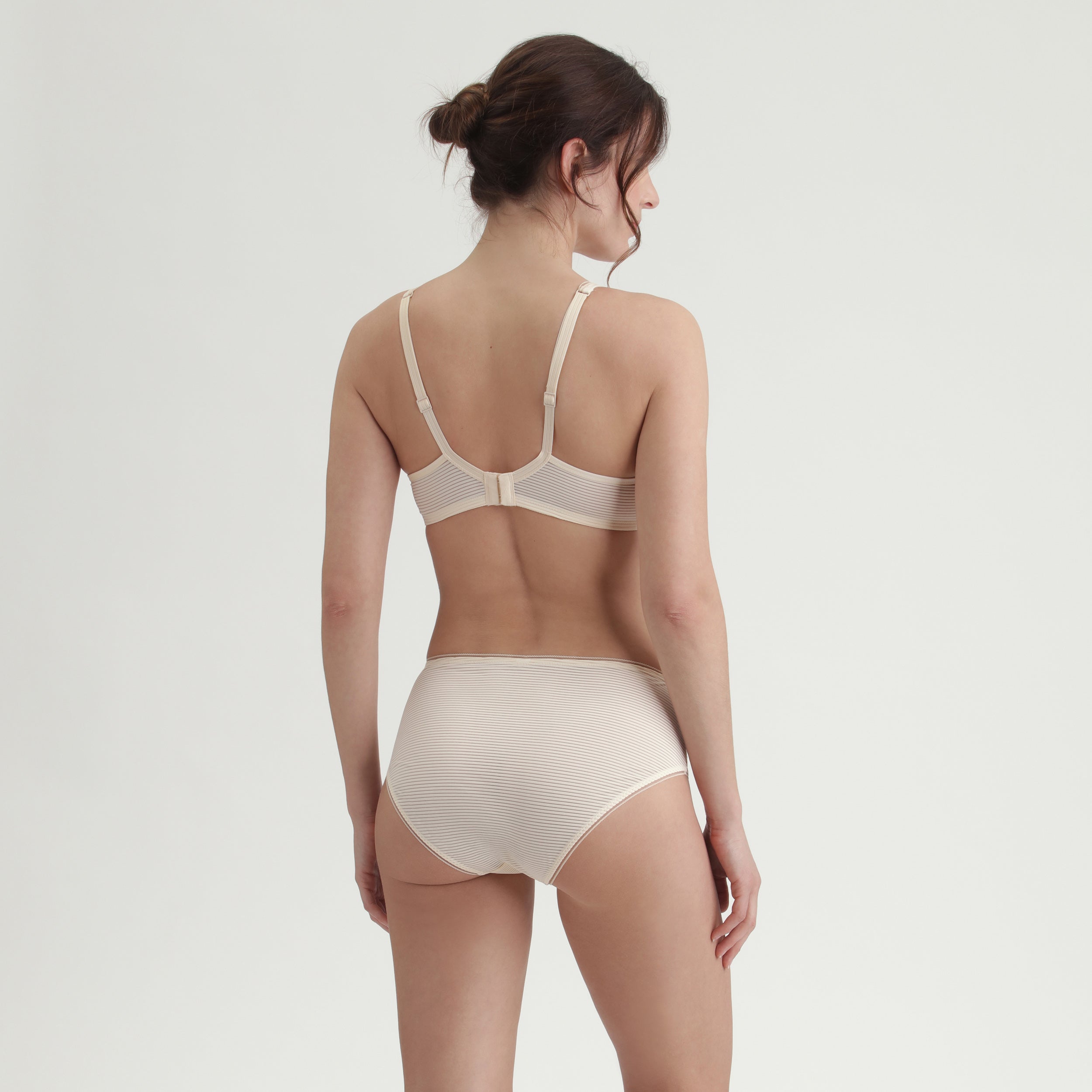 Bra DIM x Ines de La Fressange