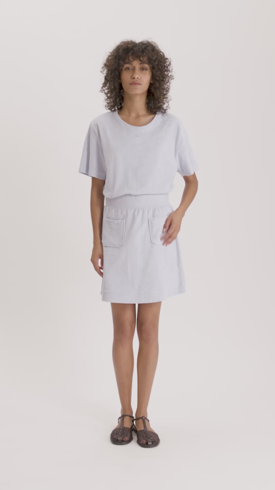 MASTER_16Y083CO383-P230 BLUE LIGHT-XS - video