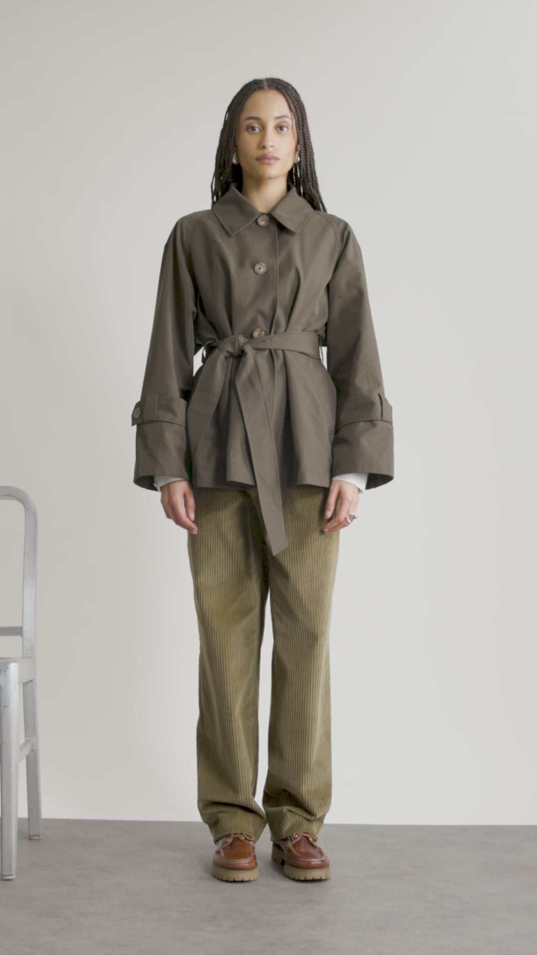 MASTER_17M018CO740B-P565 KHAKI-34 - video