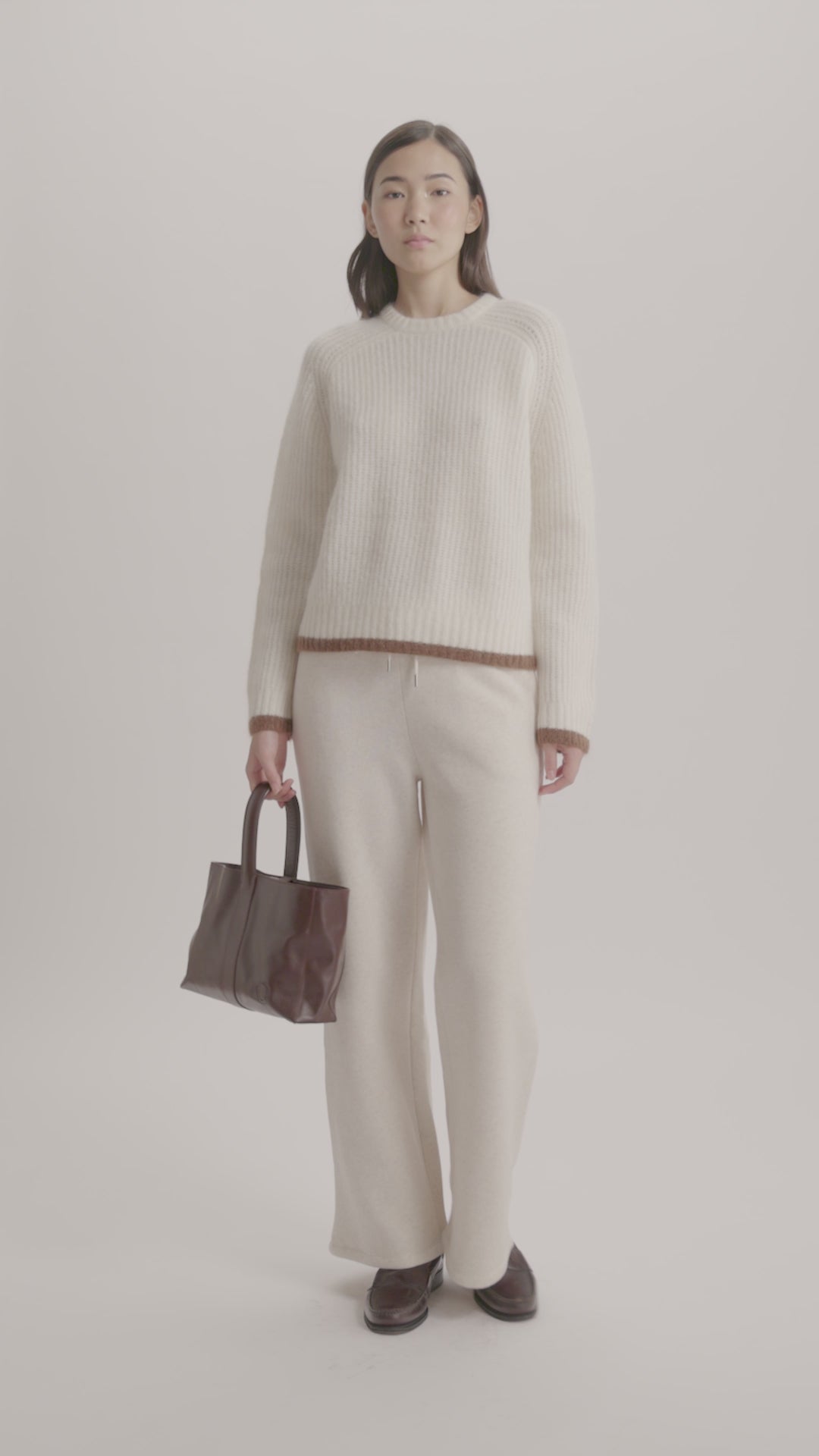 MASTER_15K106WM005-P110 ECRU-XS - video