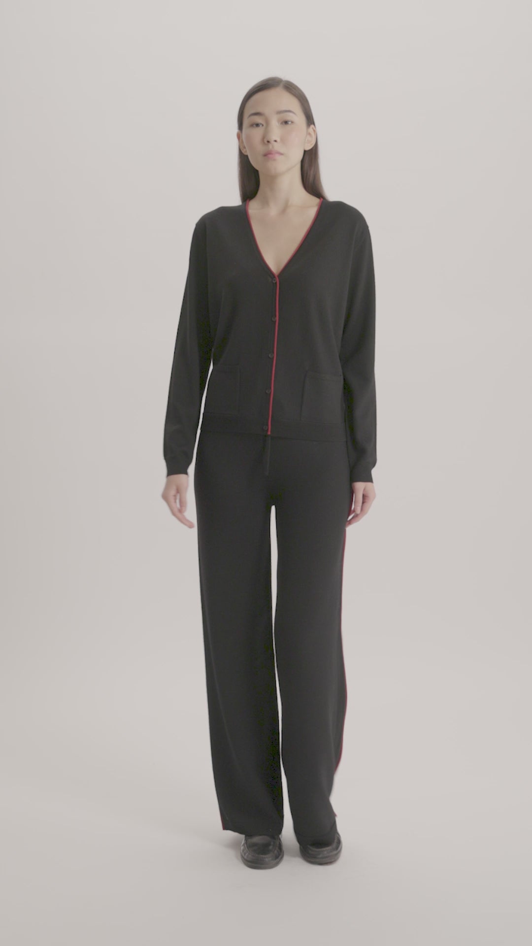 MASTER_15K118WE007-P087 BLACK BURGUNDY-XS - video