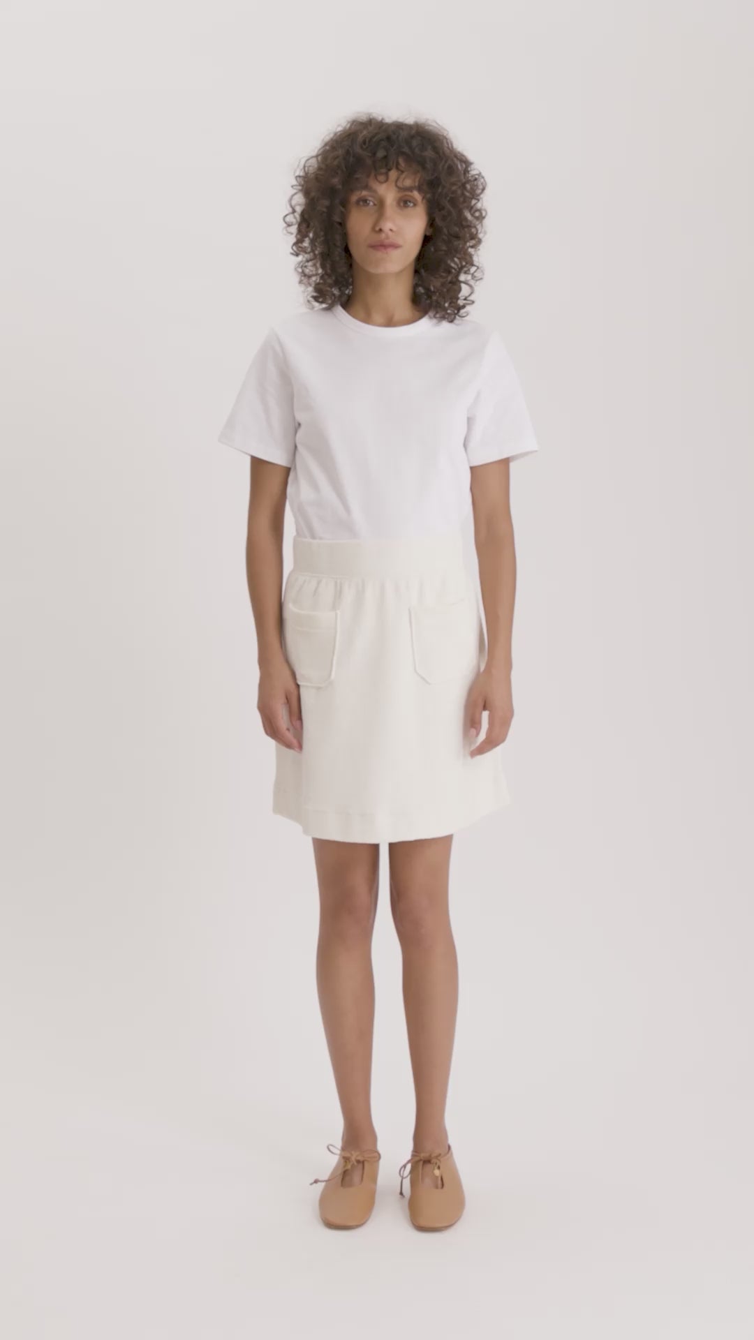 MASTER_16Y083CO383-P110 ECRU-XS - video