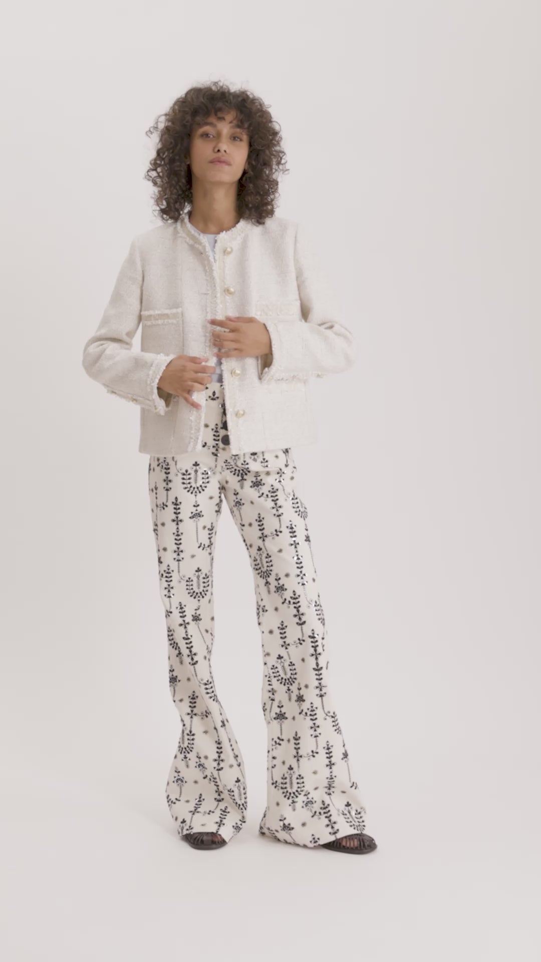 MASTER_16V527CO249-P110 ECRU-34 - video