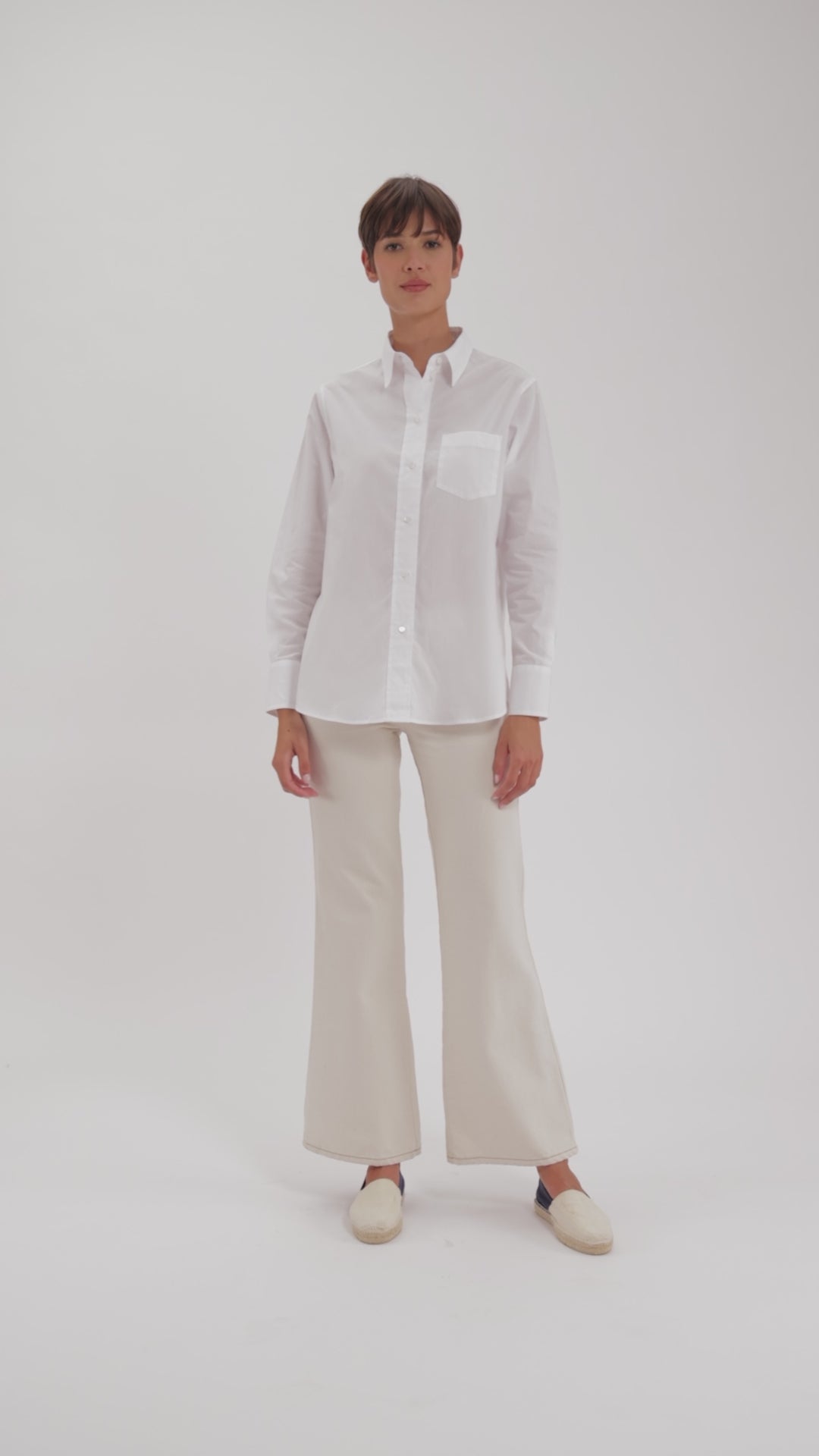 MASTER_INTT511CO856-P100 WHITE-34 - video