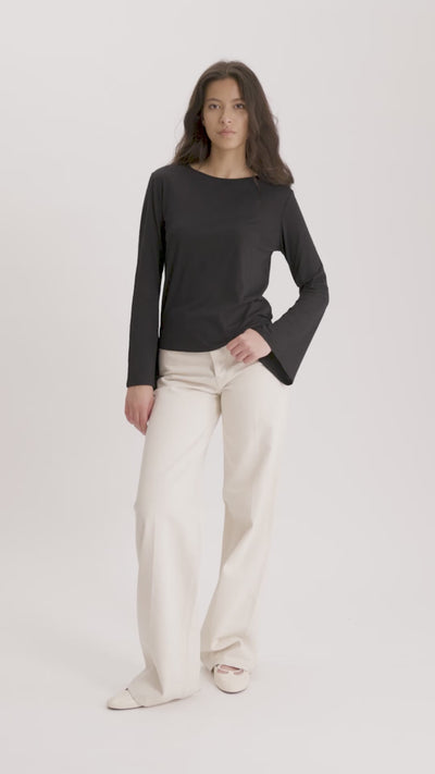 MASTER_16Y094CO029-P099 BLACK-XS - video