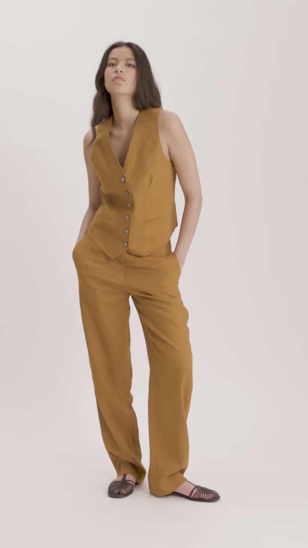 MASTER_16V528LI011-P632 CHESTNUT-34 - video