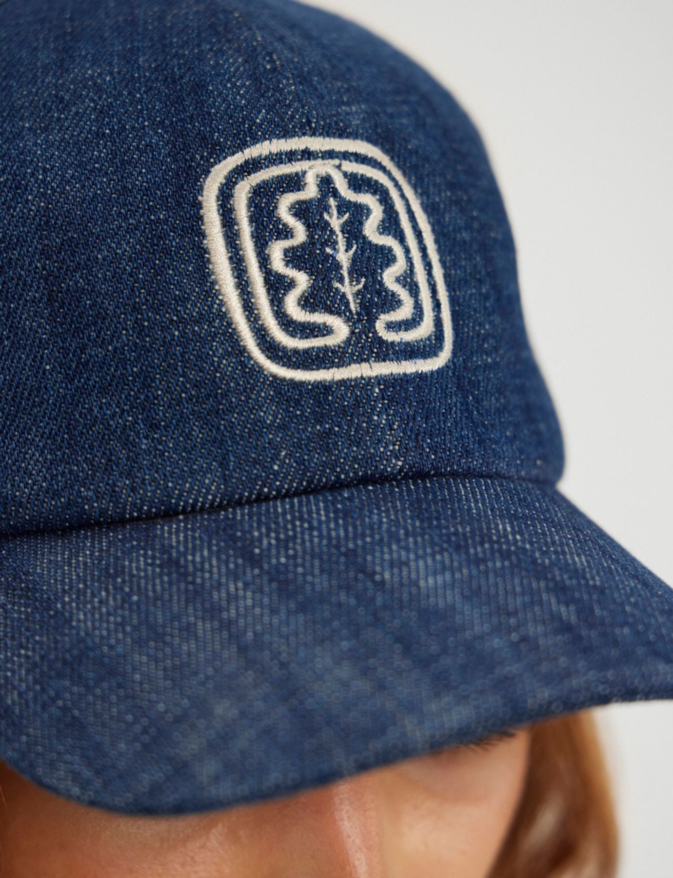 Cappello Roma in denim blu