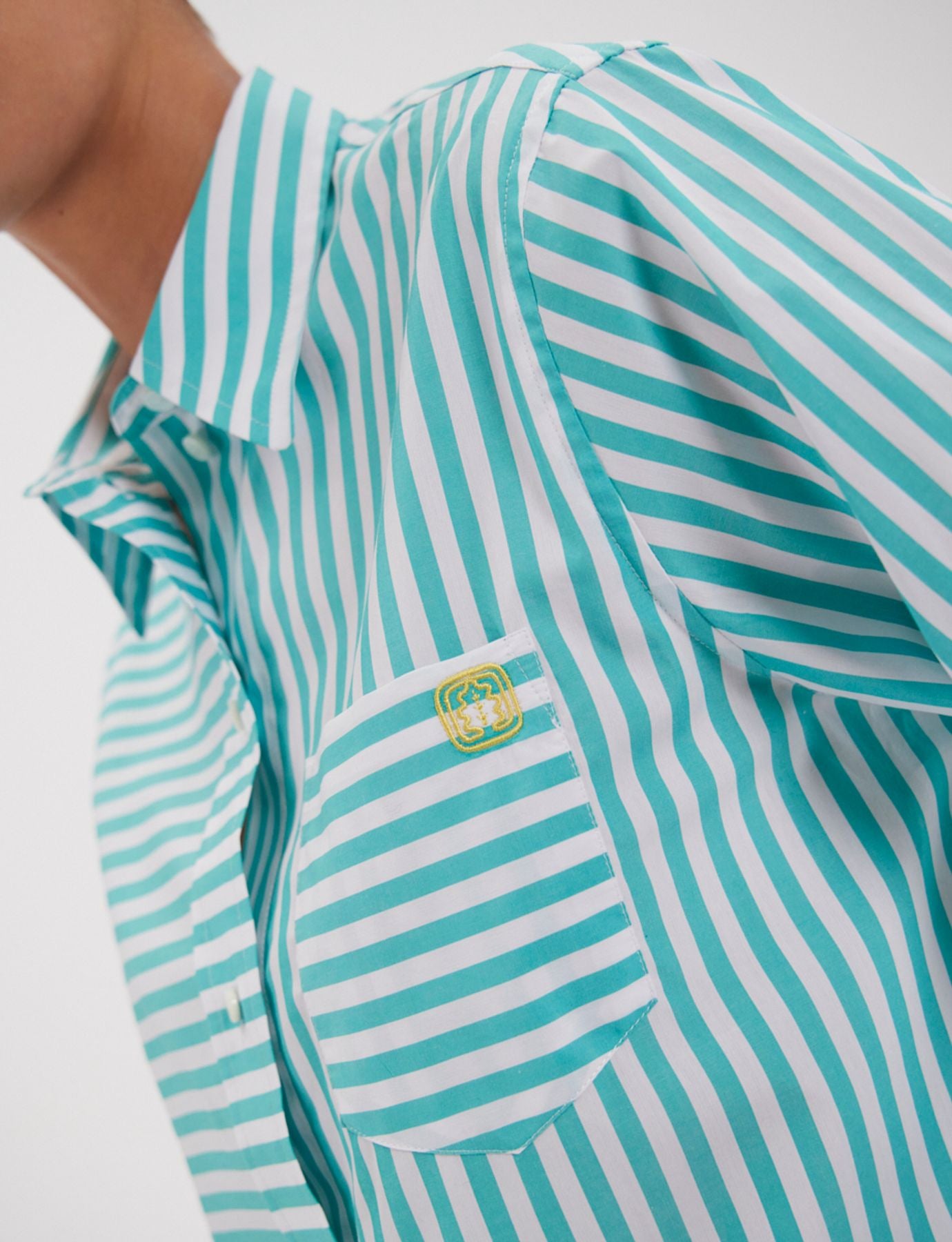 Maureen camisa turquesa
