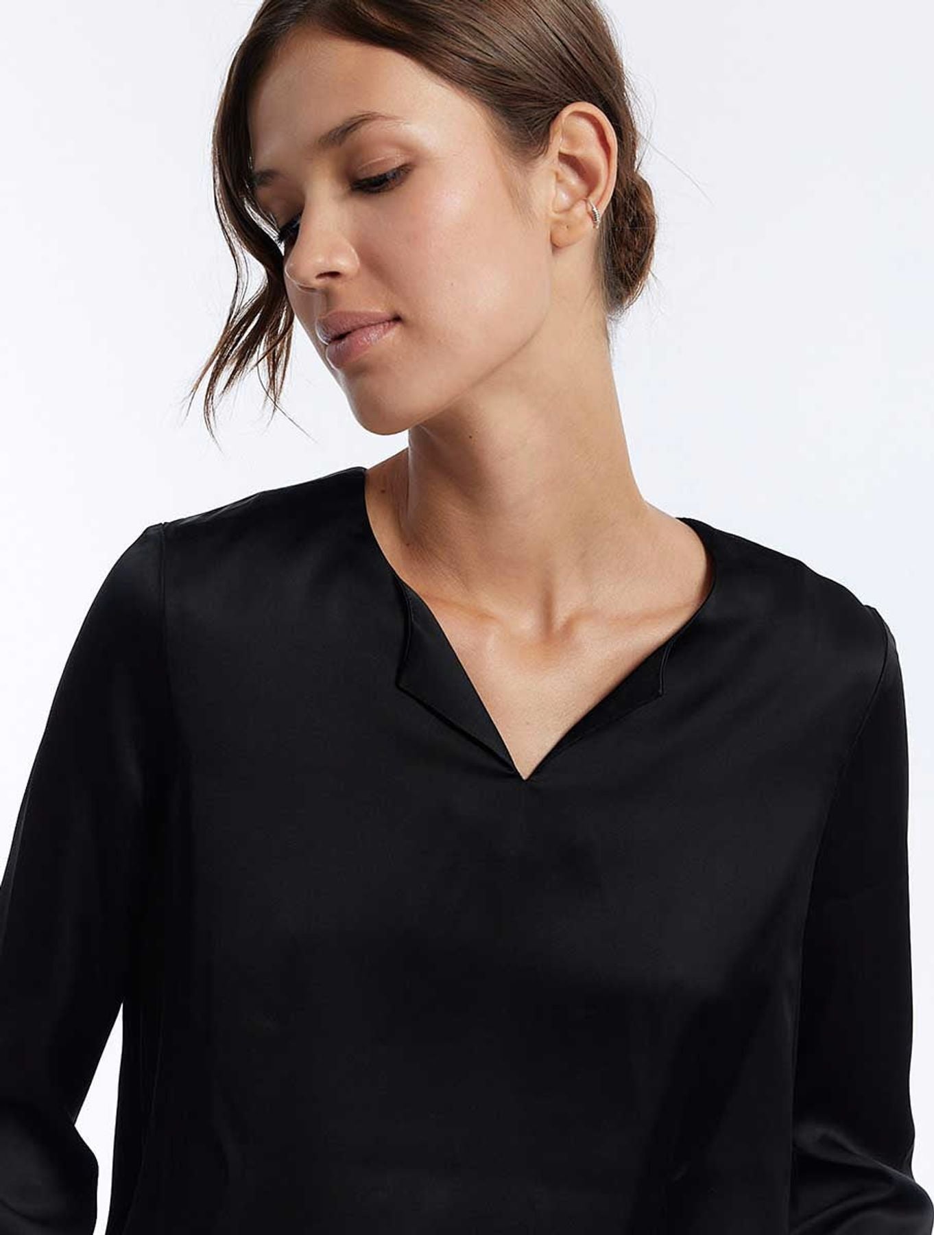 blouse-sixtine-noire